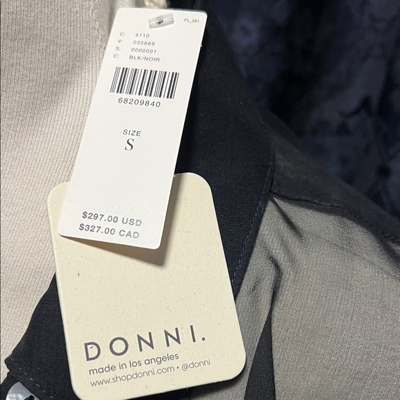 Sheer Silk/Chiffon Black Button-Up Blouse with abalone shell buttons NWT - Picture 7 of 9